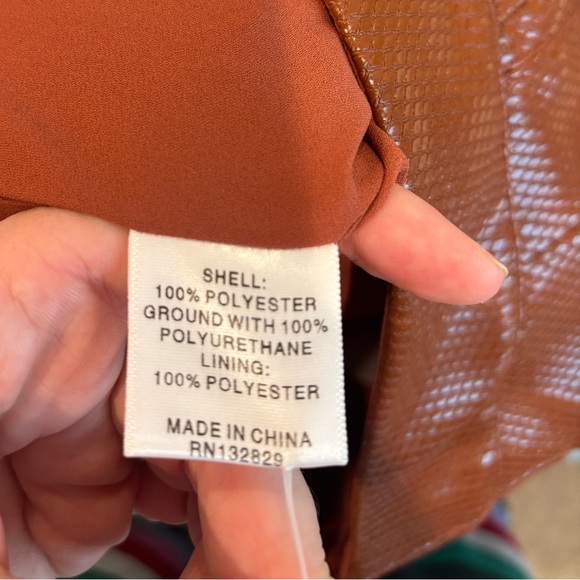 Camila Coelho Women’s Revolve Filomena Cognac NWT pants. Size medium. - Picture 9 of 9